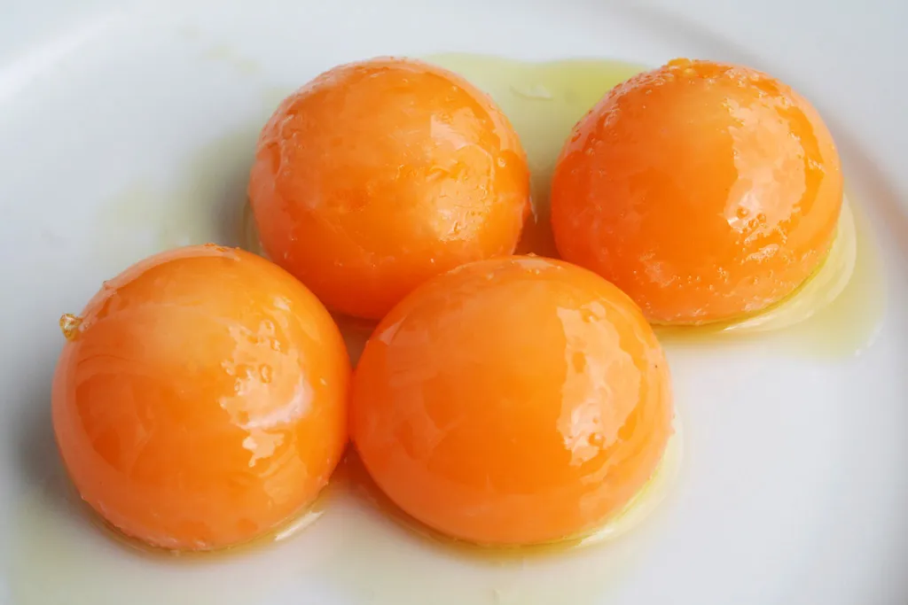 confit-egg-yolk-04